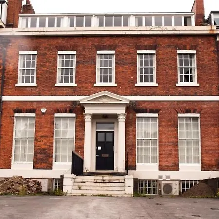Apartment New! Stylish 3 Beds Apt In Ls2 - Free Parking & Wifi Leeds (West Yorkshire)